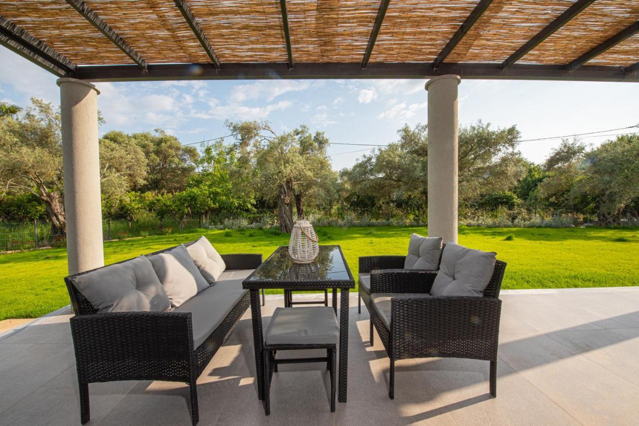 Aerinos Private Villa Lefkada City Bagian luar foto