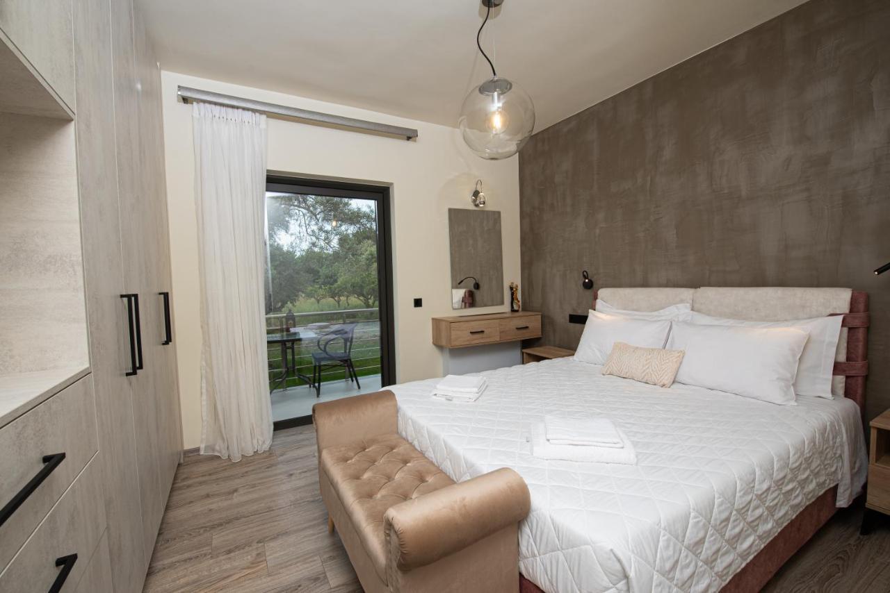 Aerinos Private Villa Lefkada City Bagian luar foto